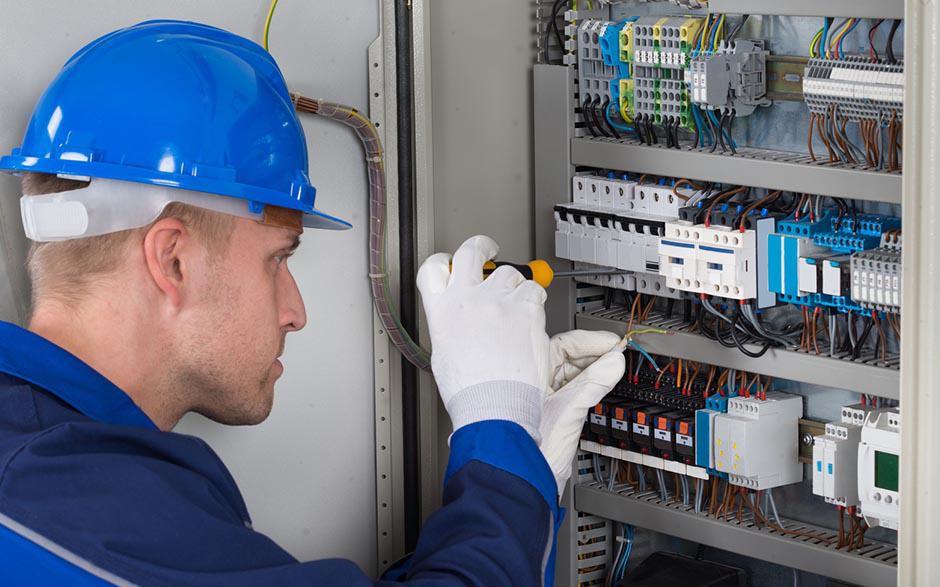 tarif horaire électricien Paris